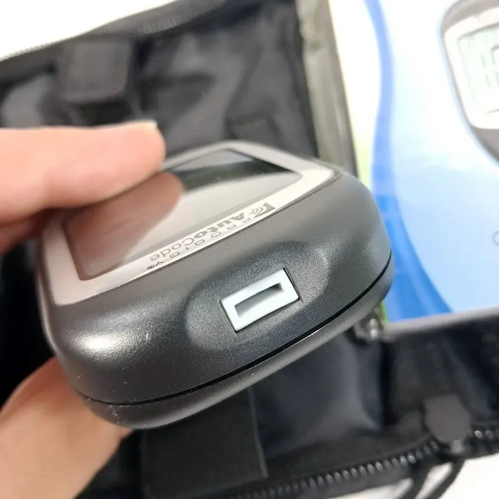 Prodigy AutoCode Talking Meter with Carrying Case & owner's‎ manual auto code